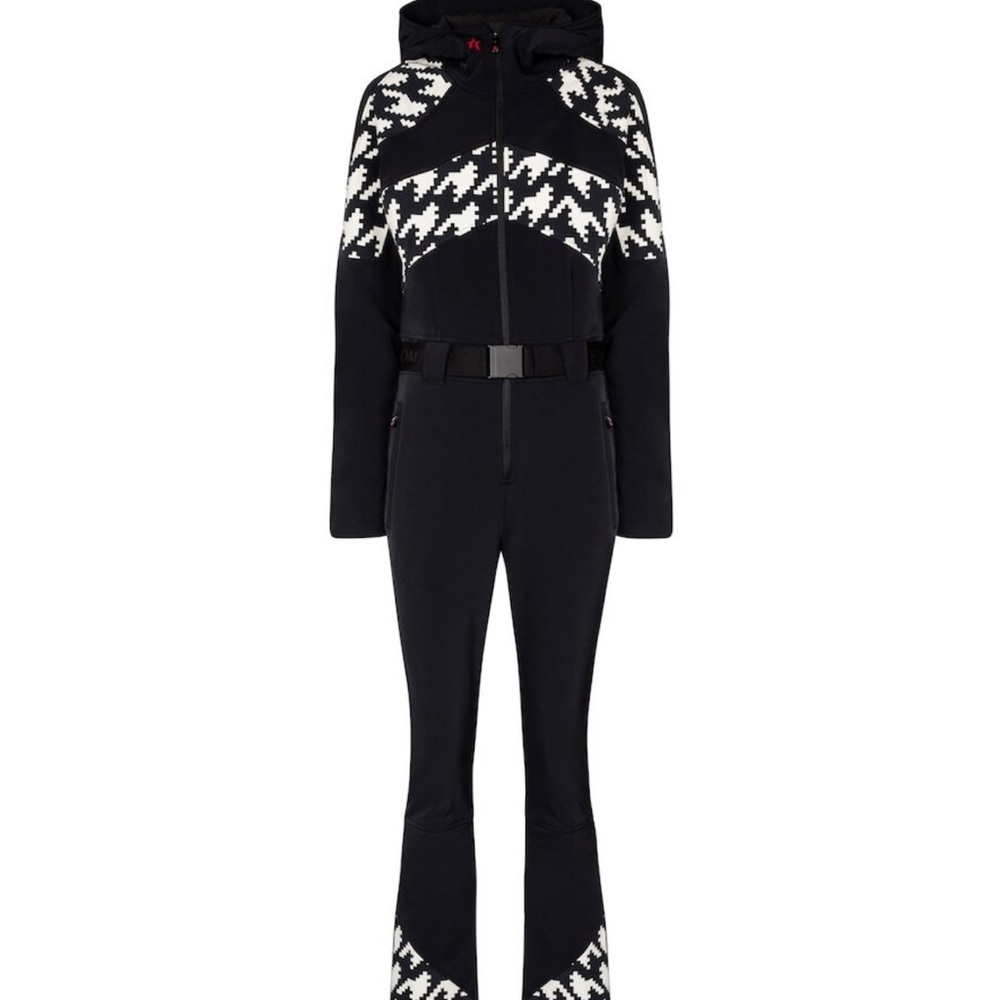 Perfect moments ski suit